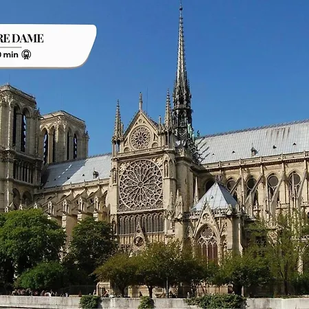 Bluestay 200 - Superb * Paris